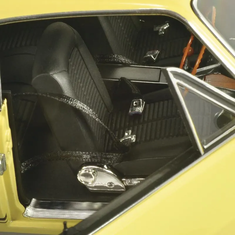 Classic Carlectables Holden HK Monaro GTS 327 Warwick Yellow, 1:18 Scale Diecast Model Car